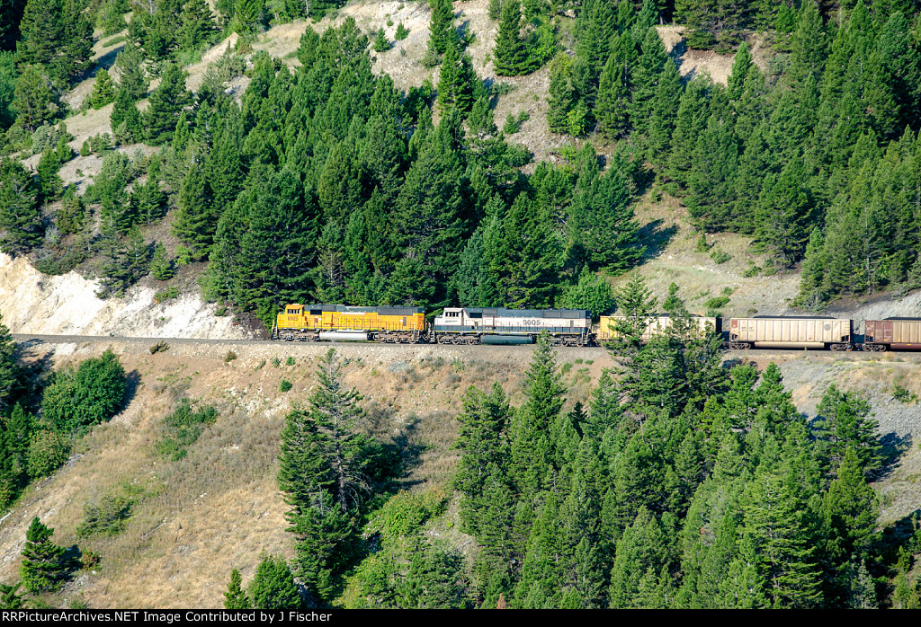 BNSF 8925